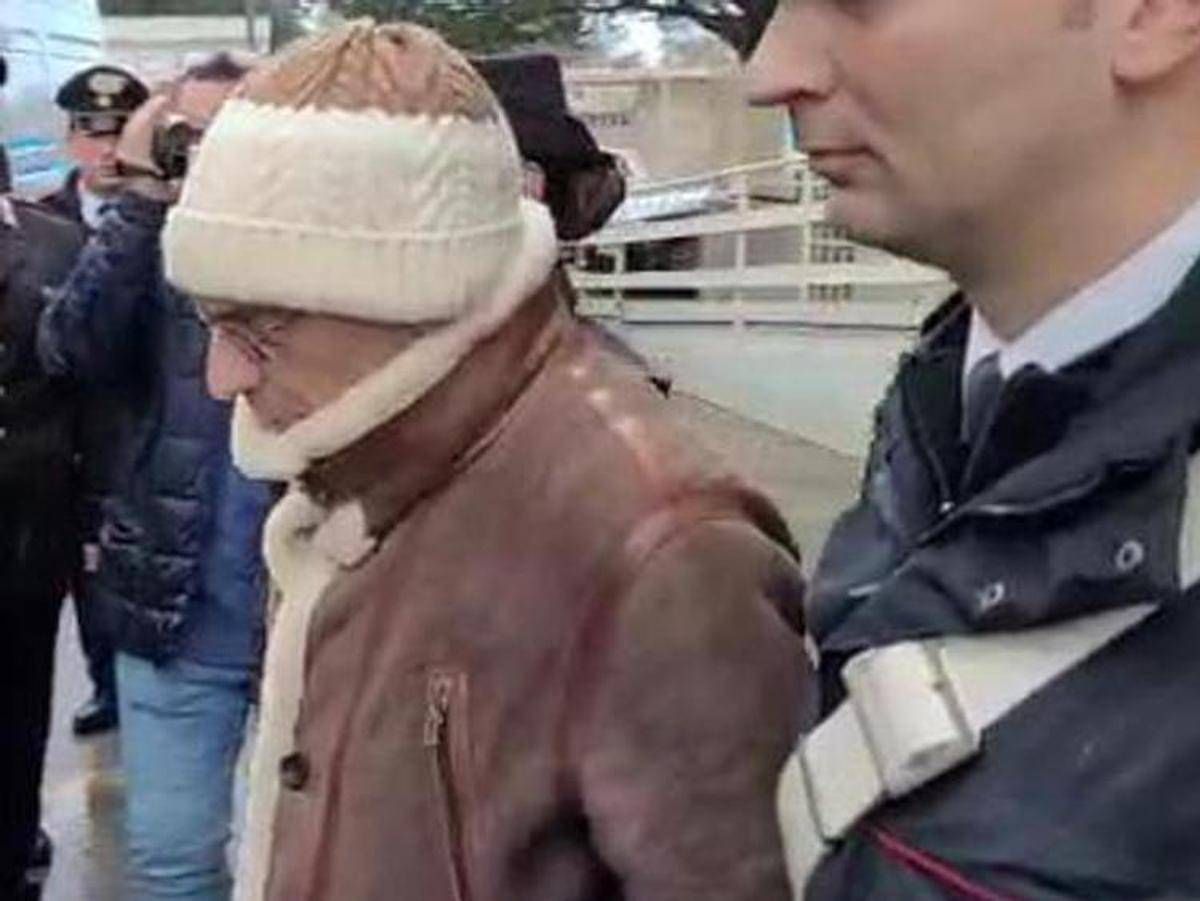 Messina Denaro, la Dda chiede l’arresto delle sorelle del boss: indagate per aver favorito la latitanza