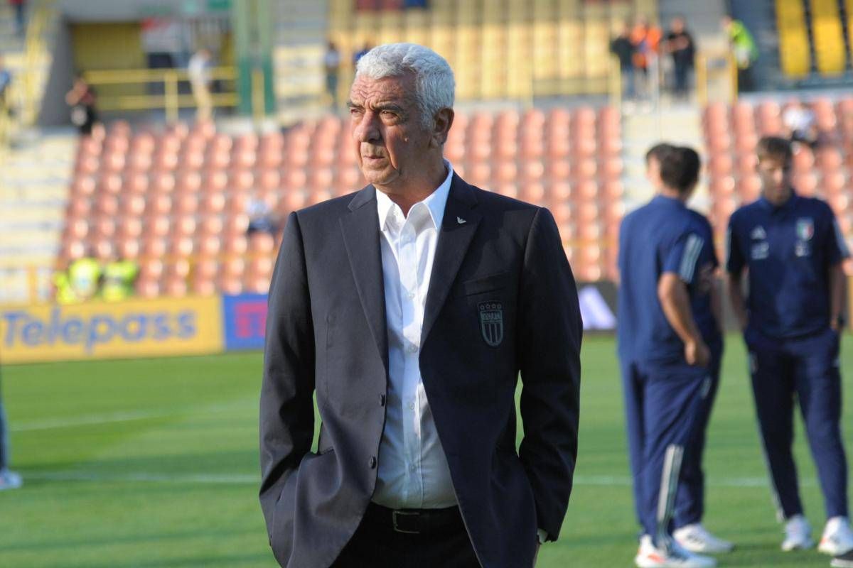 Morto a 69 anni Evaristo Beccalossi, leggenda dell'Inter