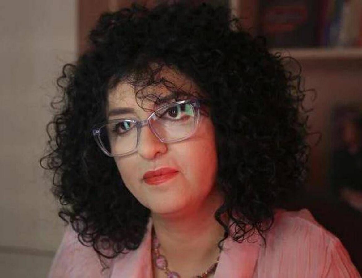 Narges Mohammadi sta male, "serve trasferimento immediato a Teheran"