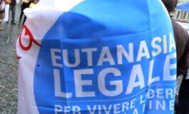 Nuovo suicidio assistito in Italia in Lombardia muore 55enne affetto da sclerosi multipla 265x160
