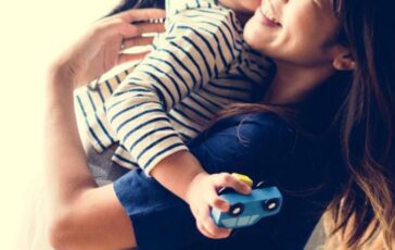 Oggi e la festa della mamma origini significato e differenze tra Paesi 364x230