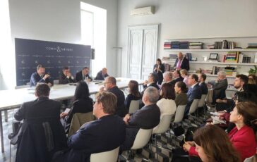 osservatorio manageritalia maggiori indicatori economici legati a settore servizi 4