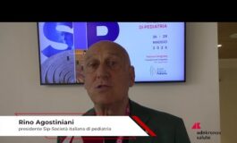 Pediatria Agostiniani Sip ‘cefalea digitale nei ragazzi per troppi social 265x160