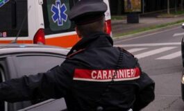 Piacenza donna trovata morta in casa uccisa a coltellate si cerca il marito 265x160