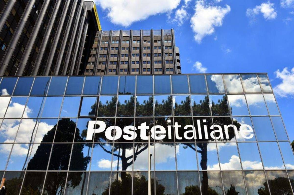 Poste, nel 2025 ha generato 14 miliardi di Pil, oltre mezzo punto percentuale