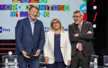 Primo Maggio dei sindacati allinsegna dellunita Cgil Cisl e Uil insieme a Marghera 364x230