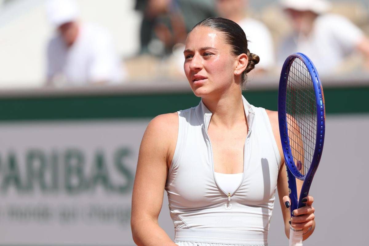 Roland Garros, Kostyuk in lacrime: "Caduto un missile vicino a casa dei miei genitori, questa vittoria è per l'Ucraina"