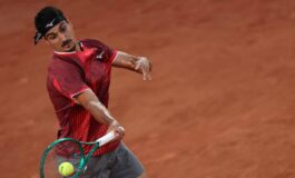 Roland Garros Sonego vince e avversario litiga con arbitro Ti devi scusare 265x160