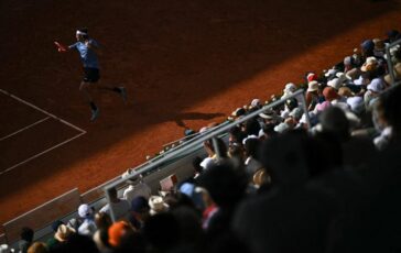 Roland Garros e tornato il coro che disturba i tennisti Ole 364x230