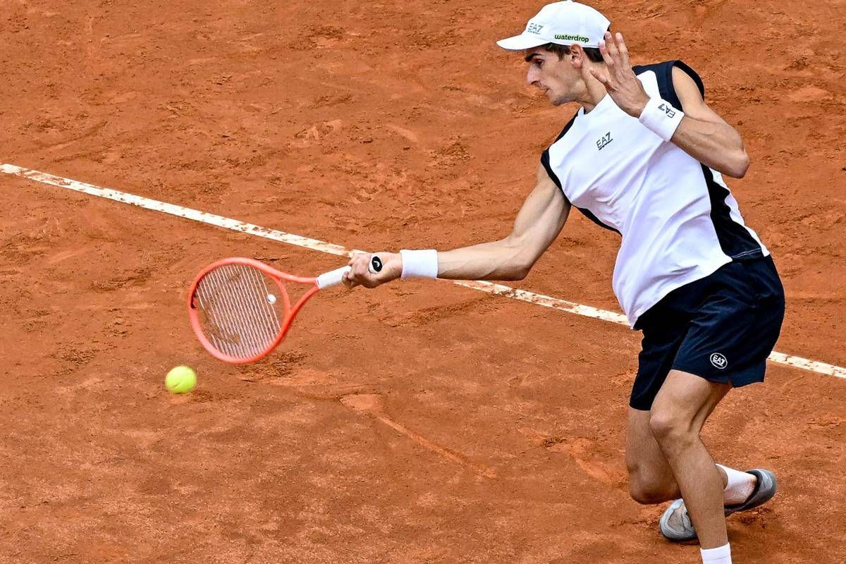Roland Garros, impresa di Arnaldi contro Griekspoor: l'azzurro vola al secondo turno dopo 4 ore