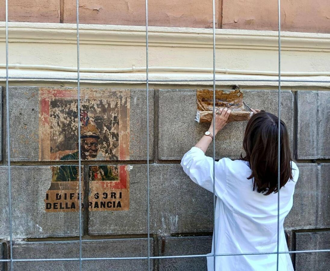 Roma: Municipio I interviene per salvaguardia manifesti degli anni '40 trovati a via Cola di Rienzo