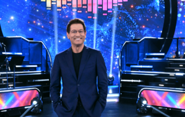 sarabanda al via stasera 21 maggio torna il game show con enrico papi 2