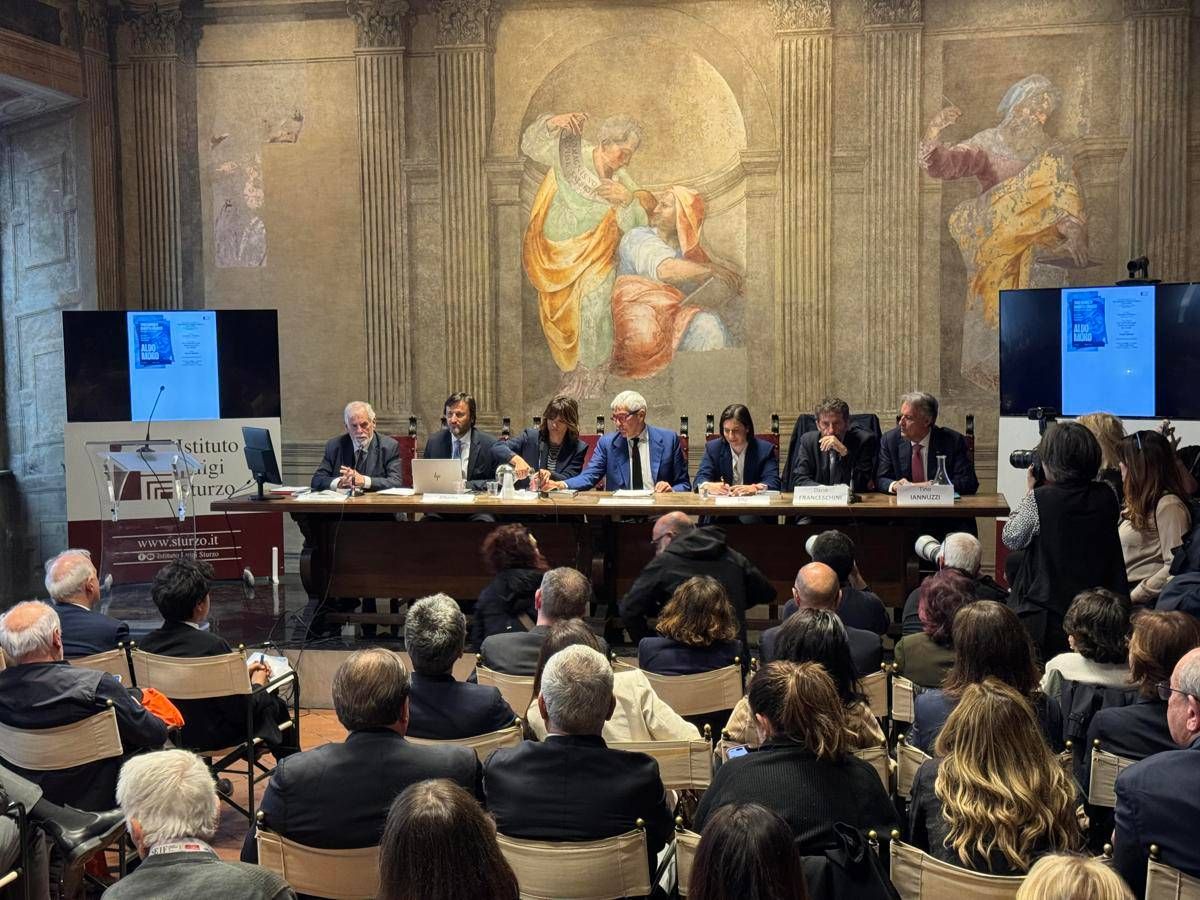 Schlein, Franceschini e Casini per nuovo libro su Aldo Moro: "Lavorò a unire mai a dividere"