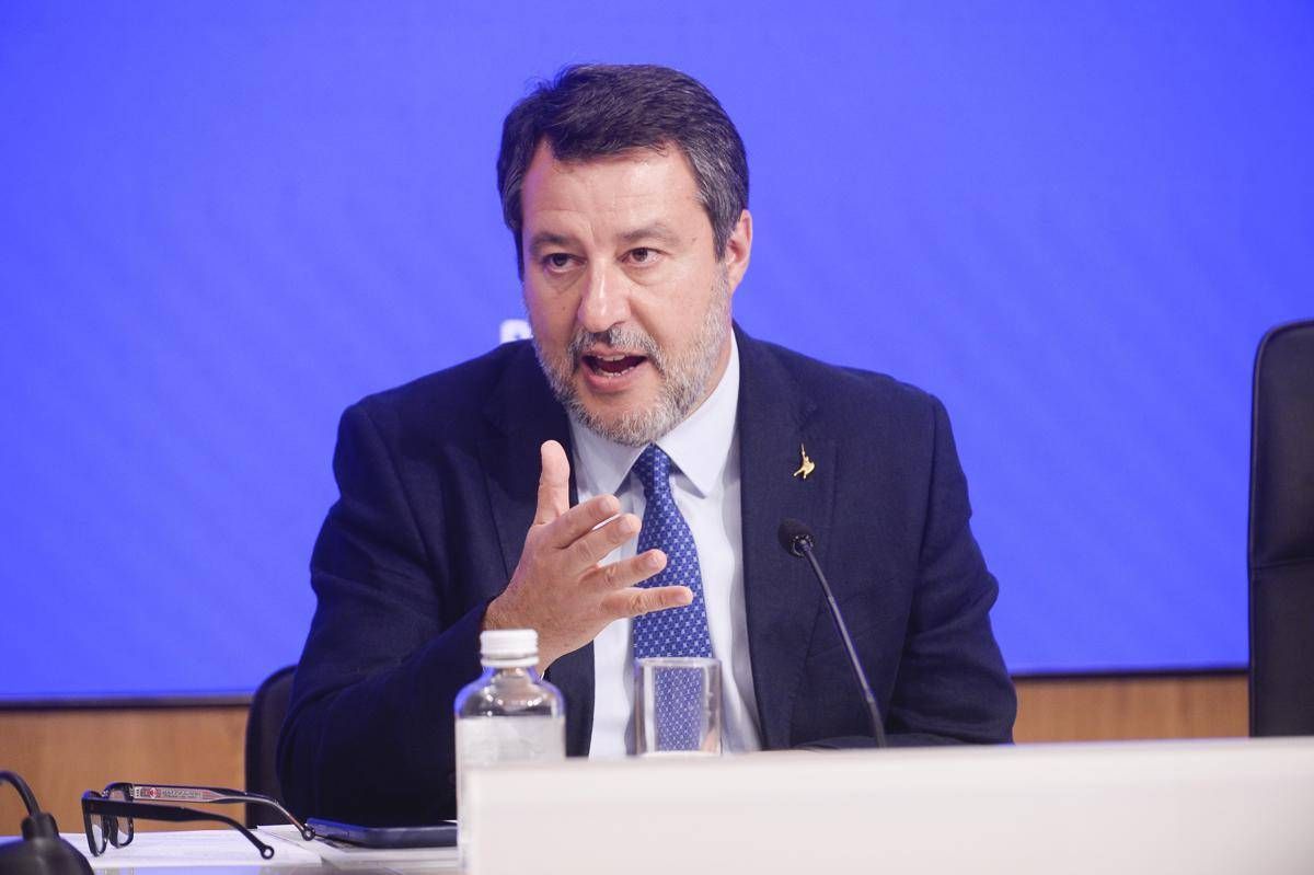 Sicurezza stradale, Salvini: "Con il nuovo Codice della strada più di 100 vite salvate nel 2025"