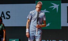 Sinner eliminato al Roland Garros Binaghi Vicini a Jannik sportivita vale piu del risultato 265x160