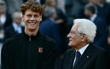Sinner re di Roma trionfo davanti a Mattarella. I big della politica esultano 364x230
