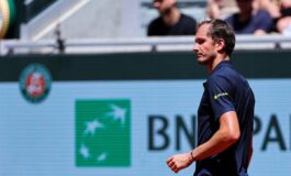 Sorpresa al Roland Garros Medvedev subito eliminato niente big match con Sinner in semifinale 265x160