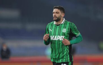 Thorstvedt ruba palla a Jashari Berardi segna proteste in Sassuolo Milan 364x230