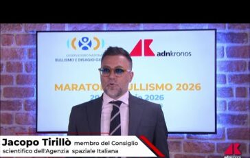Tirillo Asi Maratona bullismo centrale per indicare strada da percorrere 364x230
