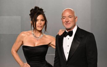 Torna il Met Gala tra superstar polemiche e proteste contro i Bezos 364x230