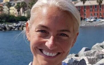 Tragedia alle Maldive Carlo Sommacal Monica donna bellissima illuminata dal sorriso. Lei e Giorgia due sirene 364x230