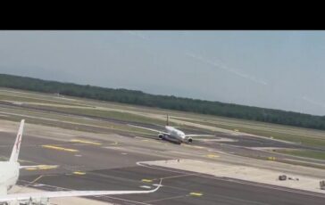 Tragedia alle Maldive in Italia le salme dei sub larrivo a Malpensa poster 364x230