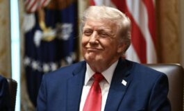 Trump vuole il suo volto stampato sulla banconota da 250 dollari 265x160