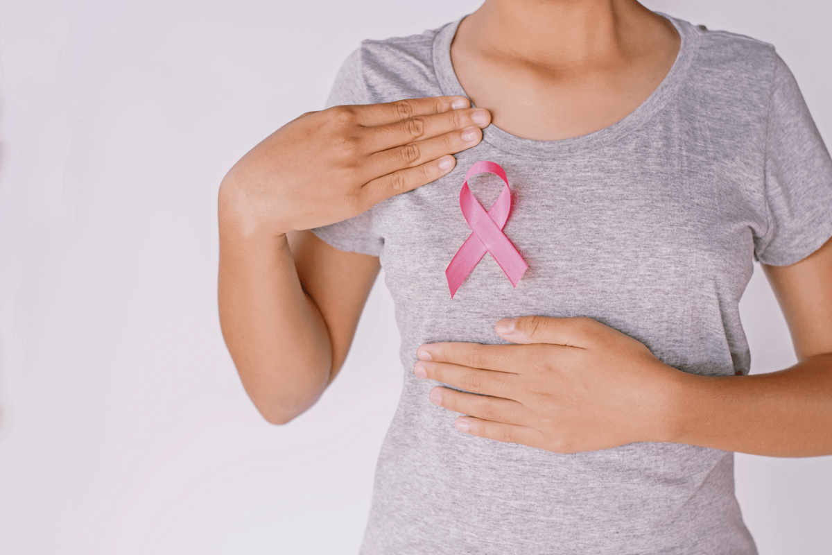 Tumori, esperti: “Biopsia liquida necessaria a 15mila donne con cancro seno, sbloccare 15 mln per test a tutte”