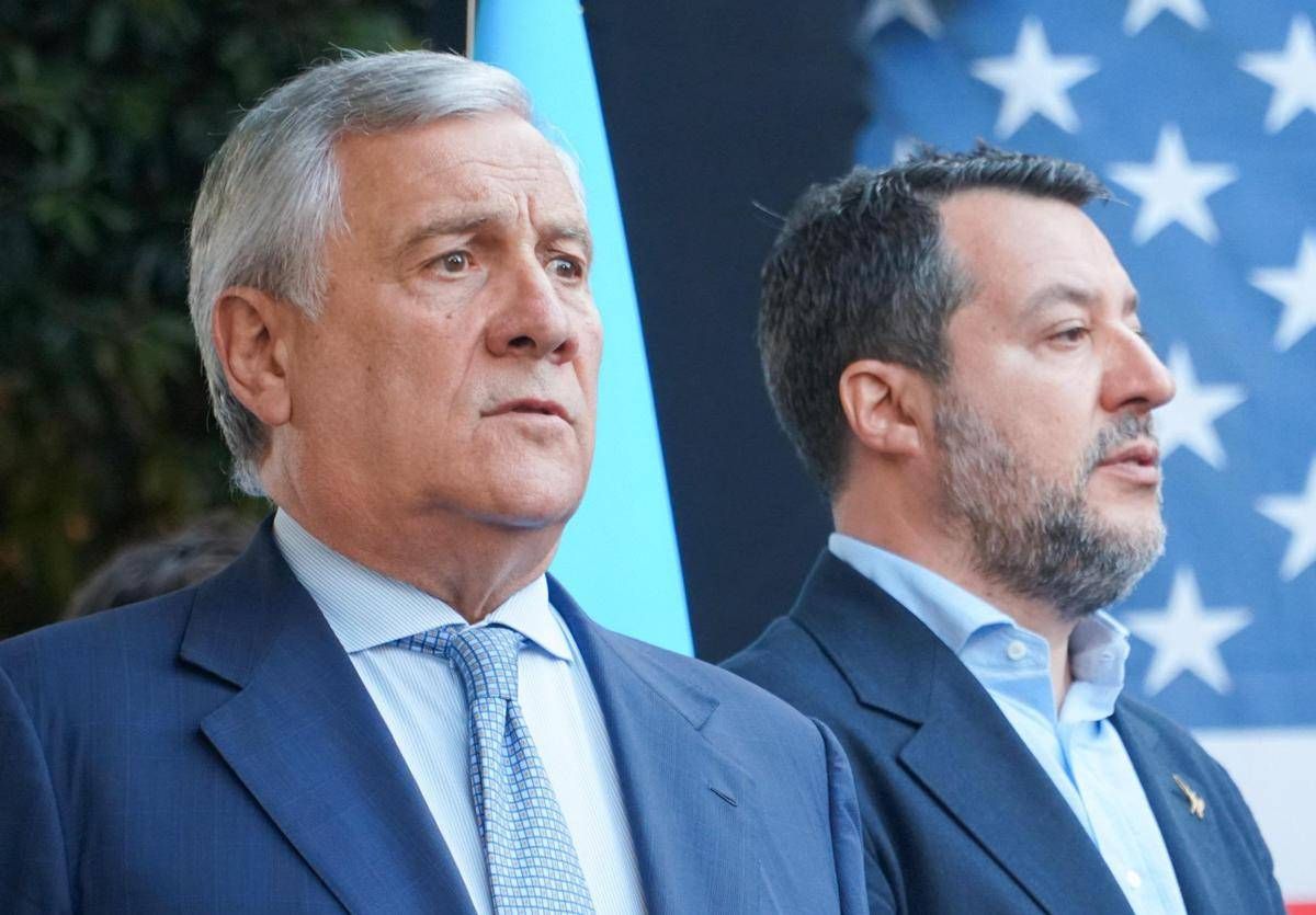 Ucraina nell'Ue, no della Lega. Tajani: "Favorevole ma priorità a Balcani"