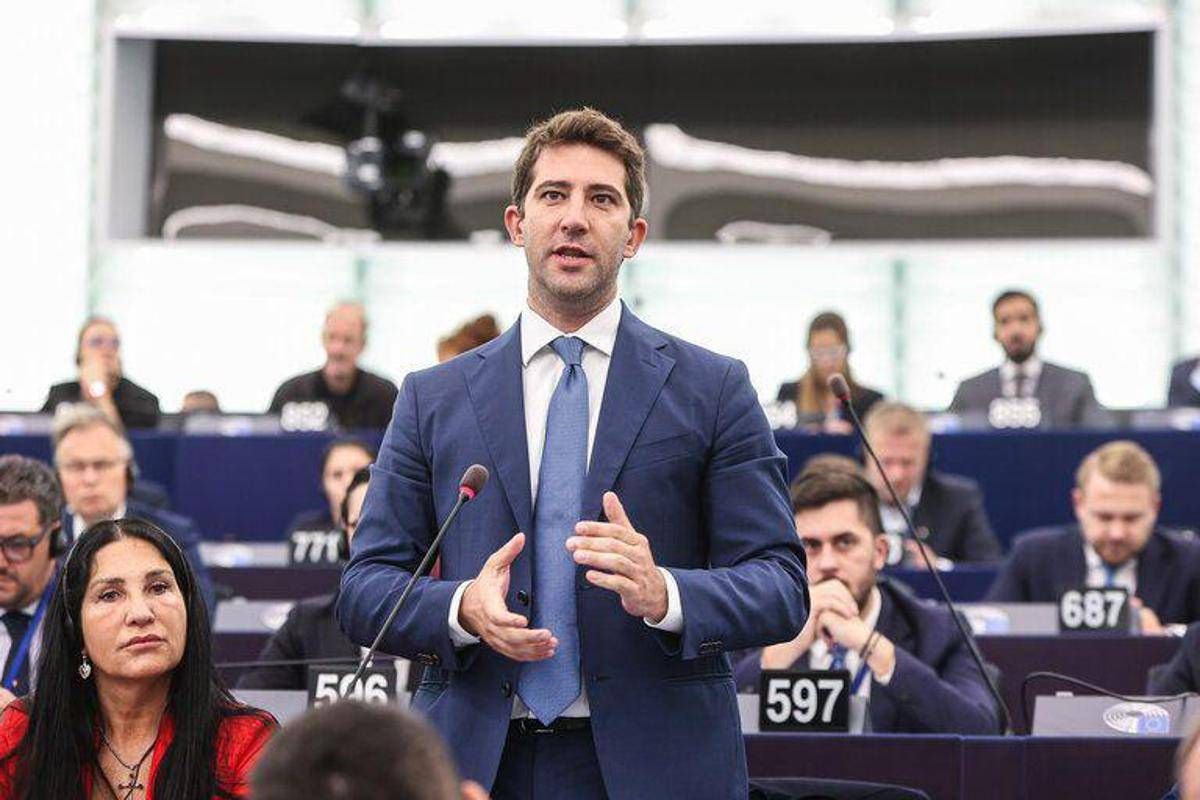 Ue, Cavedagna (FdI): "Inserire moda e agroalimentare in Iaa"