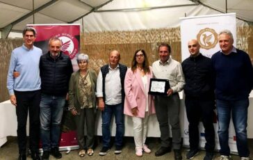 Vino Professione Cantiniere a Montepulciano premiato Antonio Troisi dellAzienda Raspanti 364x230