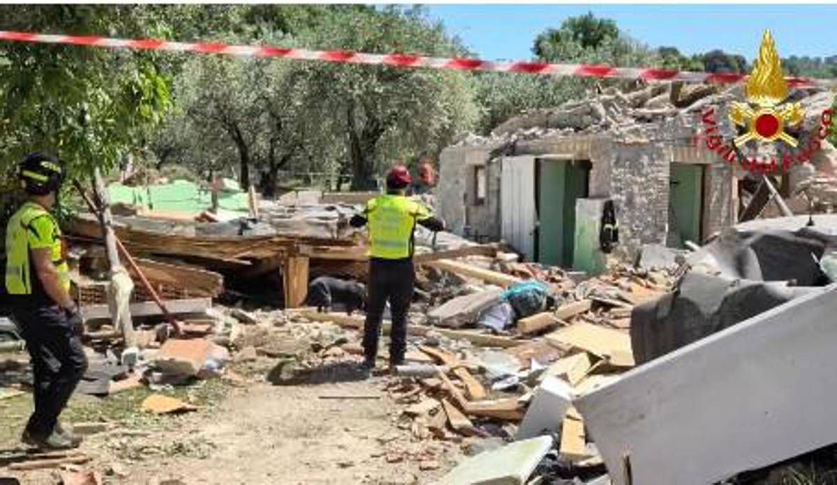 Viterbo, esplode villetta a Bolsena: morto un 67enne