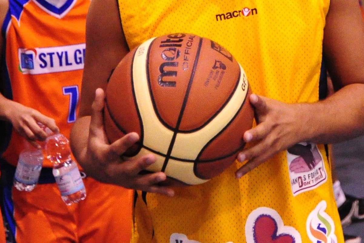 Achille Polonara dice addio al basket: il ritiro a 34 anni dopo la leucemia mieloide acuta