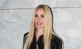 001-intruso-inatteso-spiazzato-conduttrice-momento-iconico-social