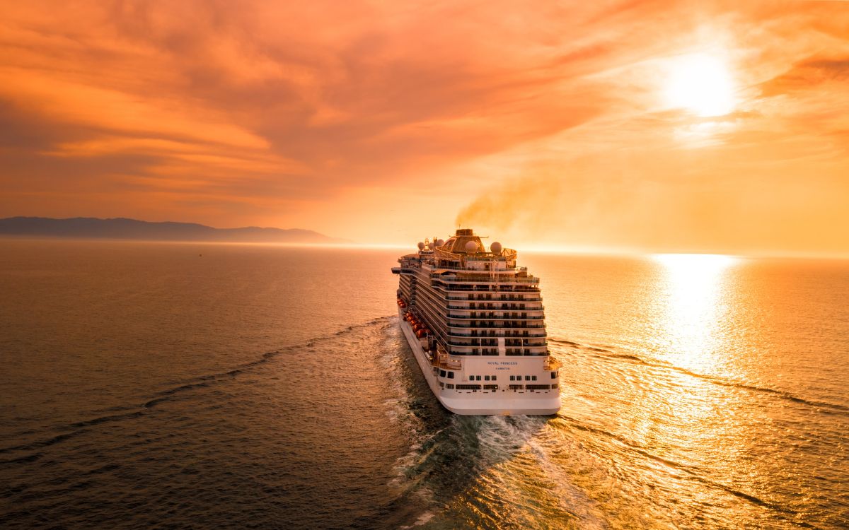 Hantavirus, la nave-focolaio è arrivata a Tenerife: massima allerta per lo sbarco