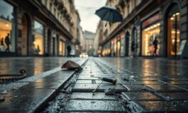 Maltempo a Milano: grandine, venti forti e interruzioni su strada e ferrovia