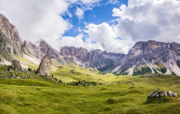 mariohagen mountains 5544365 1280 364x230