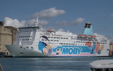 moby orlilateralesinistralivorno202302 1 364x230