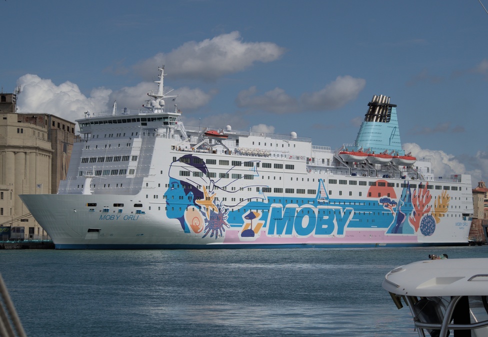 https://static.adhubmedia.com/notizie_it/wp-content/uploads/2026/05/moby-orlilateralesinistralivorno202302-1.jpg