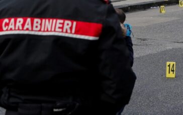 16enne uccide un uomo a Palermo