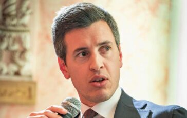 Ai il giuslavorista Contratto accelerazione professionale per salvare capitale umano 364x230