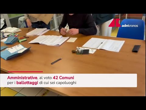 Amministrative, oggi al voto per il ballottaggi fino alle 15