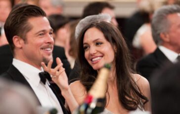 Angelina Jolie e il divorzio da Brad Pitt la confessione La vita mi ha un po spezzata 364x230
