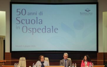 Bambino Gesu celebra 50 anni di scuola in ospedale seguiti 70mila studenti in 25 anni 364x230