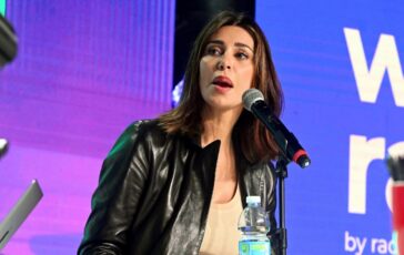Belen verso la cittadinanza italiana Ha superato lesame di lingua. Lannuncio 364x230