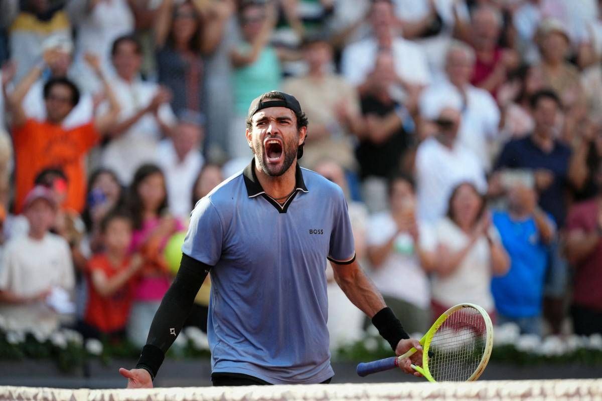 Berrettini ai quarti del Roland Garros e sogna: "Ora senza Sinner..."