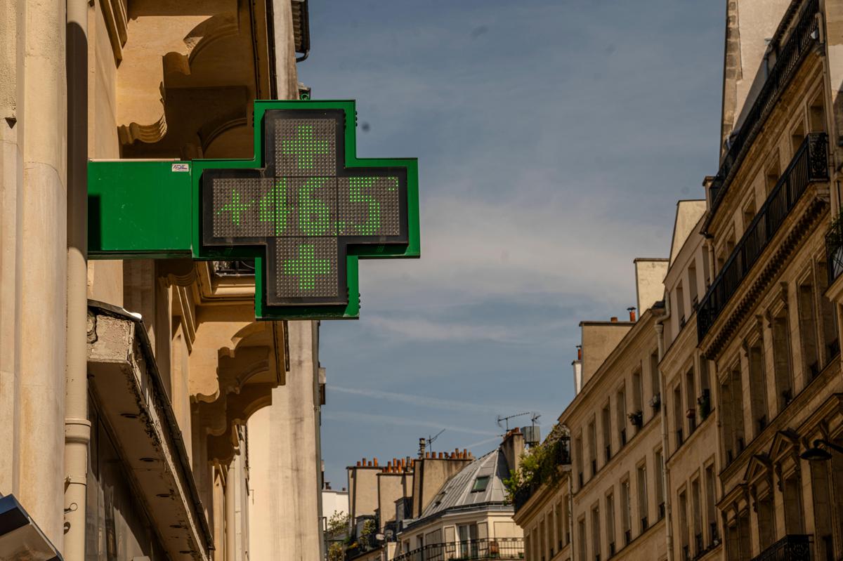 Caldo record in Francia, bambino di 18 mesi trovato morto in auto