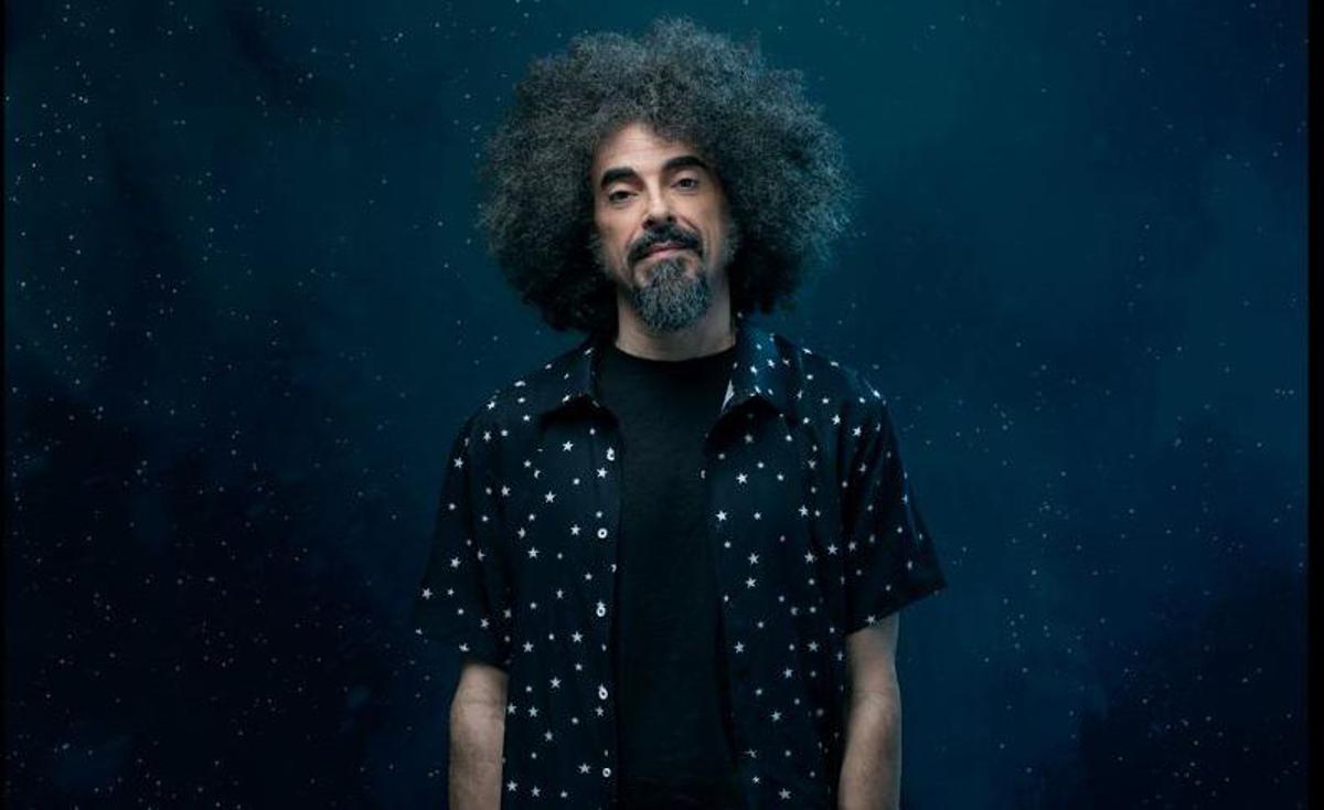 Caparezza è tornato, il concerto (in orbita) a Roma