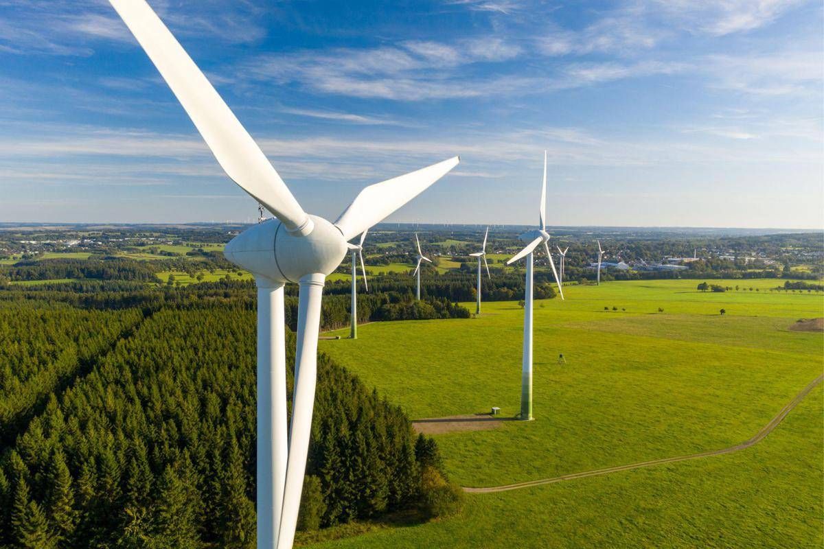 Caro energia, da Ue flessibilità fino a 0,3% annuo per 3 anni. Giorgetti: "Soddisfatto, recepite nostre proposte"