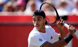 Cerundolo paura al Queens pallina lo colpisce alla gola 265x160